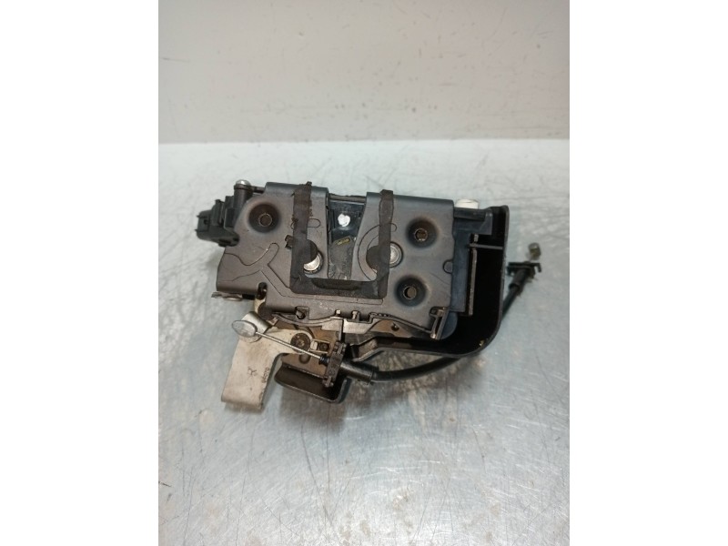 Recambio de motor cierre centralizado trasero derecho para ford focus berlina (cap) titanium referencia OEM IAM 4M5AR26412BC  4P