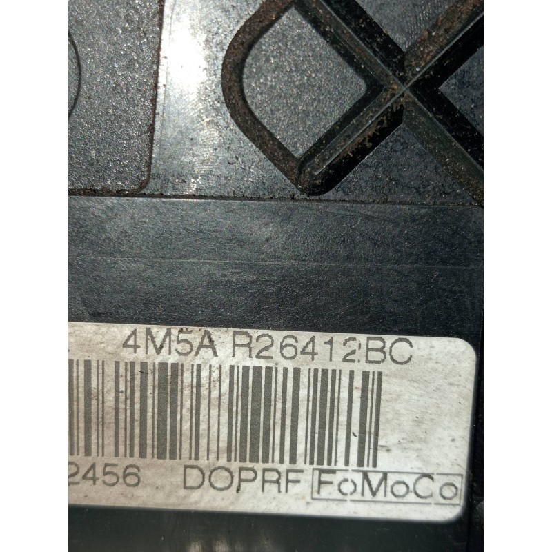 Recambio de motor cierre centralizado trasero derecho para ford focus berlina (cap) titanium referencia OEM IAM 4M5AR26412BC  4P