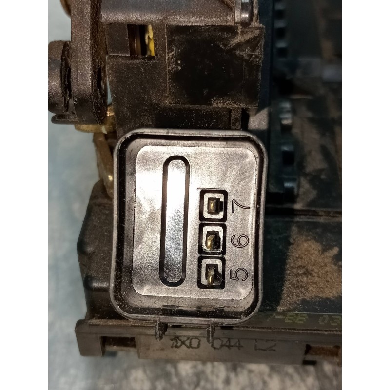 Recambio de motor cierre centralizado trasero izquierdo para ford focus berlina (cak) 1.8 tdci (5p) referencia OEM IAM 2S4AA2641