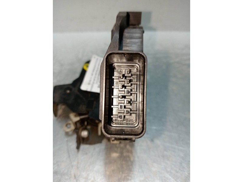 Recambio de motor cierre centralizado delantero derecho para ford focus sportbreak (cap) 1.6 tdci cat referencia OEM IAM 3M5AR21