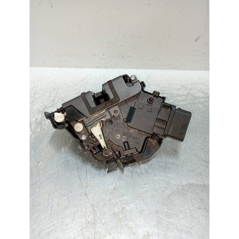 Recambio de motor cierre centralizado trasero derecho para ford focus lim. (cb4) referencia OEM IAM 4M5AR26412BE  5P