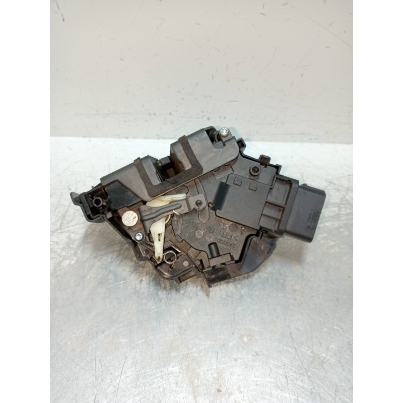 Recambio de motor cierre centralizado delantero derecho para ford focus lim. (cb4) referencia OEM IAM 7M5AR21812AA  5P