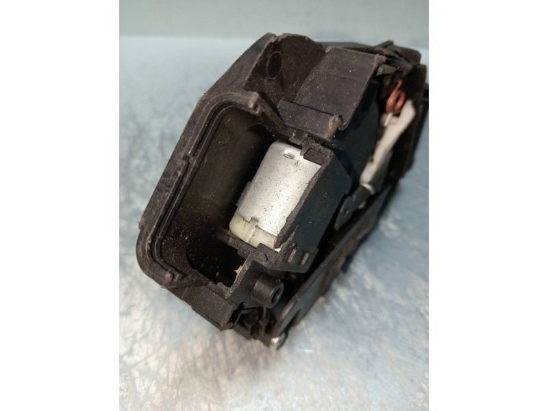 Recambio de motor cierre centralizado delantero derecho para ford focus lim. (cb4) referencia OEM IAM   