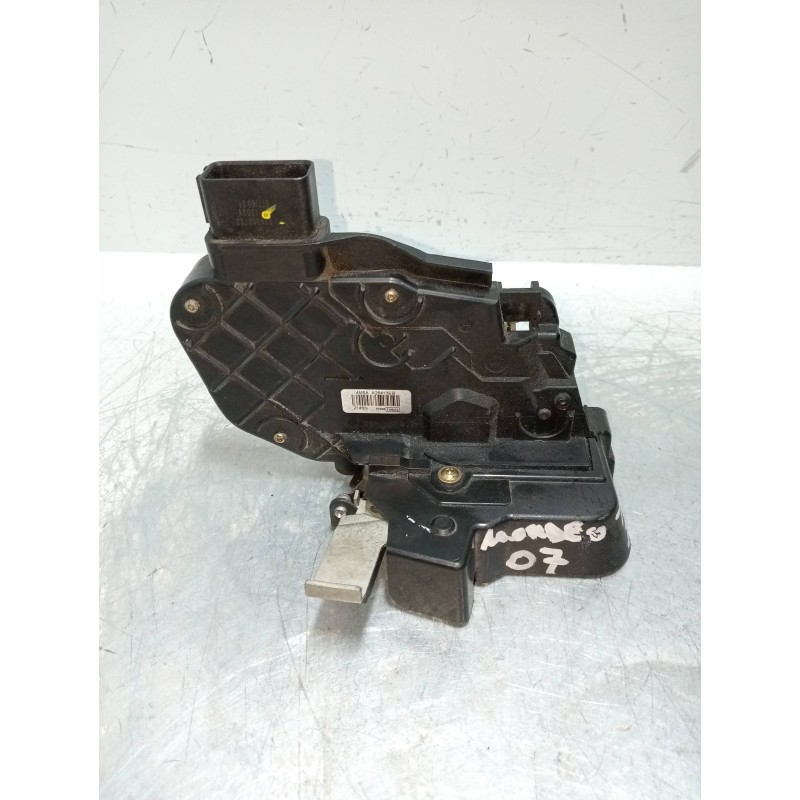 Recambio de motor cierre centralizado trasero izquierdo para ford mondeo ber. (ca2) referencia OEM IAM 4M5AA26413EB  4P