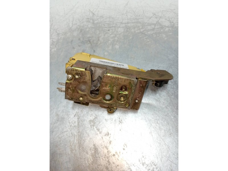 Recambio de motor cierre centralizado delantero derecho para ford mondeo berlina/familiar (fd) 1.8 16v cat referencia OEM IAM   