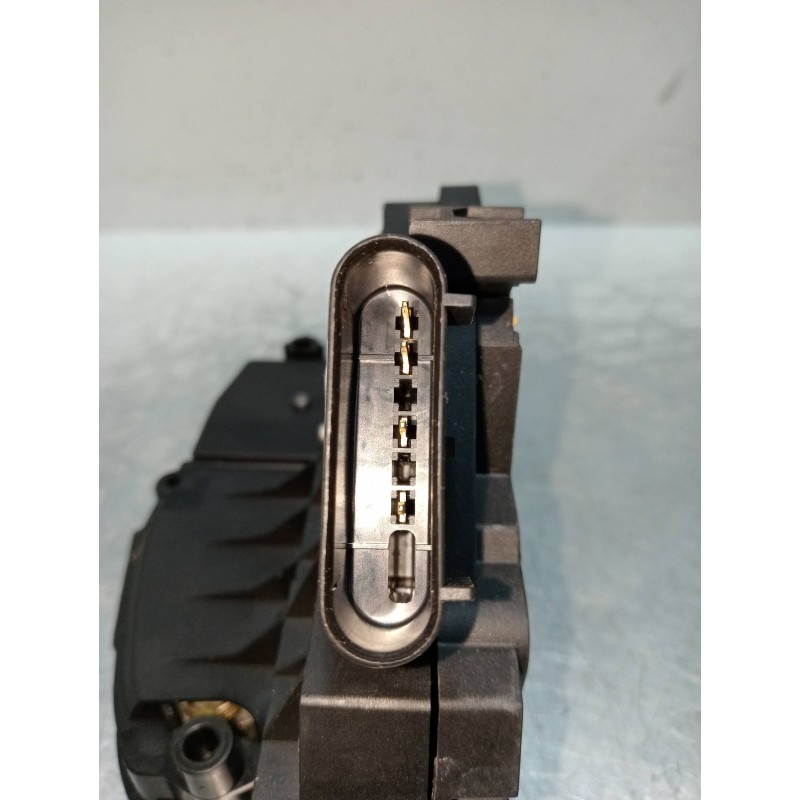 Recambio de motor cierre centralizado delantero derecho para ford c-max (ceu) trend referencia OEM IAM 40644138 AM5AU21812BE 5P