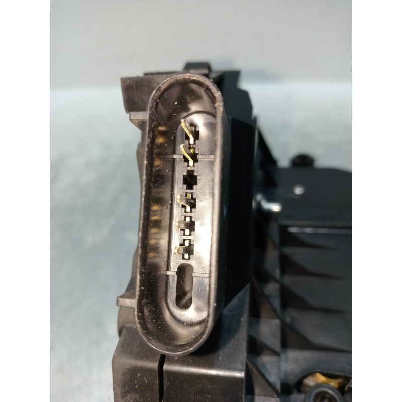 Recambio de motor cierre centralizado delantero izquierdo para ford grand c-max 1.6 tdci cat referencia OEM IAM 40534138 AM5AU21