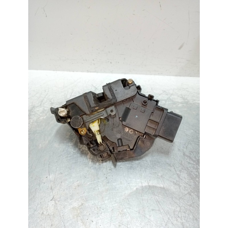 Recambio de motor cierre centralizado trasero izquierdo para ford focus c-max (cap) trend (d) referencia OEM IAM   