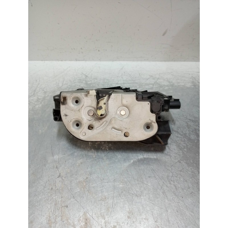 Recambio de motor cierre centralizado trasero izquierdo para ford c-max (ceu) trend referencia OEM IAM 917045105 AM5AU26413CH 5P