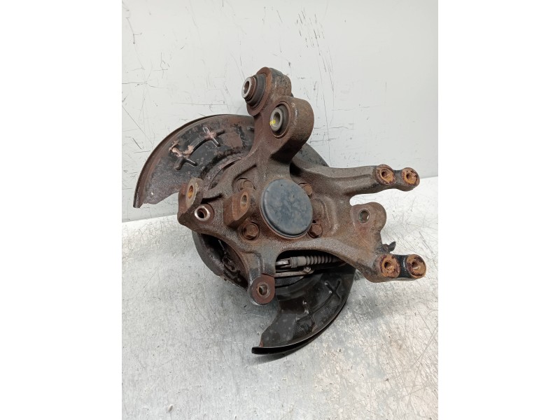 Recambio de mangueta trasera izquierda para kia carens (un) concept referencia OEM IAM   