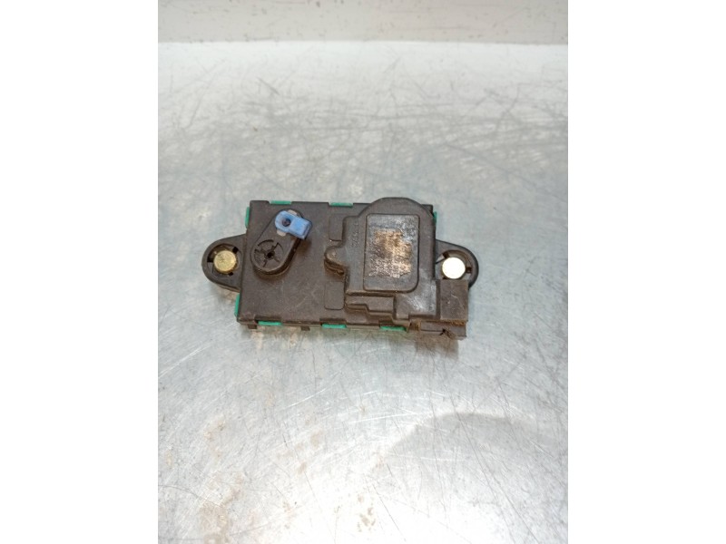 Recambio de motor cierre centralizado delantero izquierdo para hyundai coupe (rd) referencia OEM IAM   3P