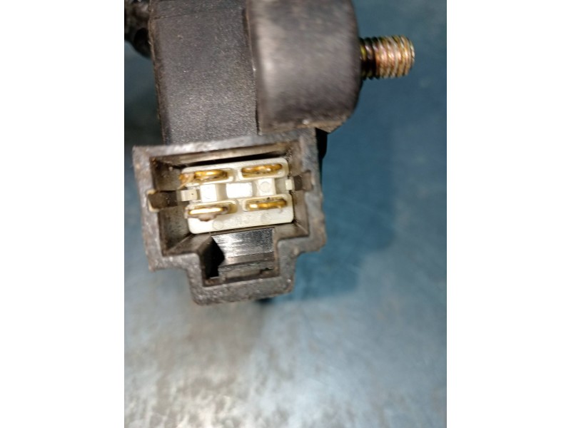 Recambio de motor cierre centralizado delantero izquierdo para hyundai coupe (rd) referencia OEM IAM   3P