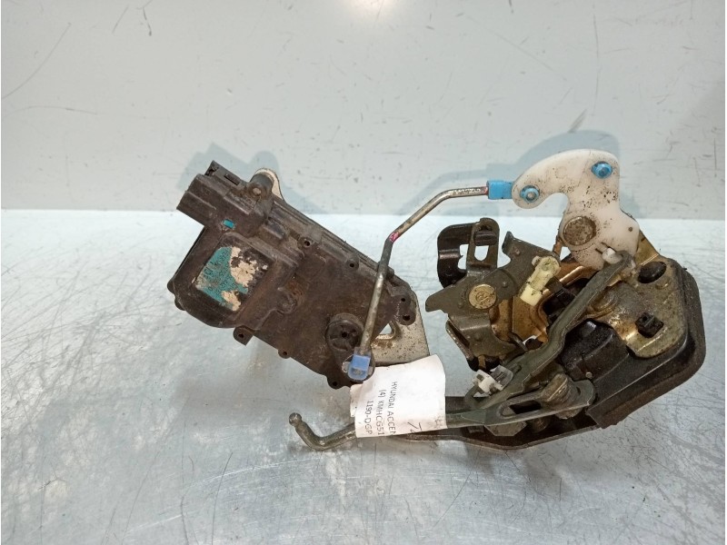 Recambio de motor cierre centralizado trasero izquierdo para hyundai accent (lc) gl 5p referencia OEM IAM   5P