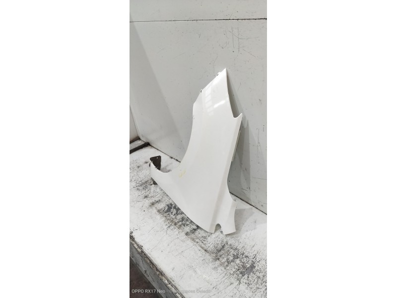 Recambio de aleta delantera izquierda para kia rio (yb) 1.2 cat referencia OEM IAM   