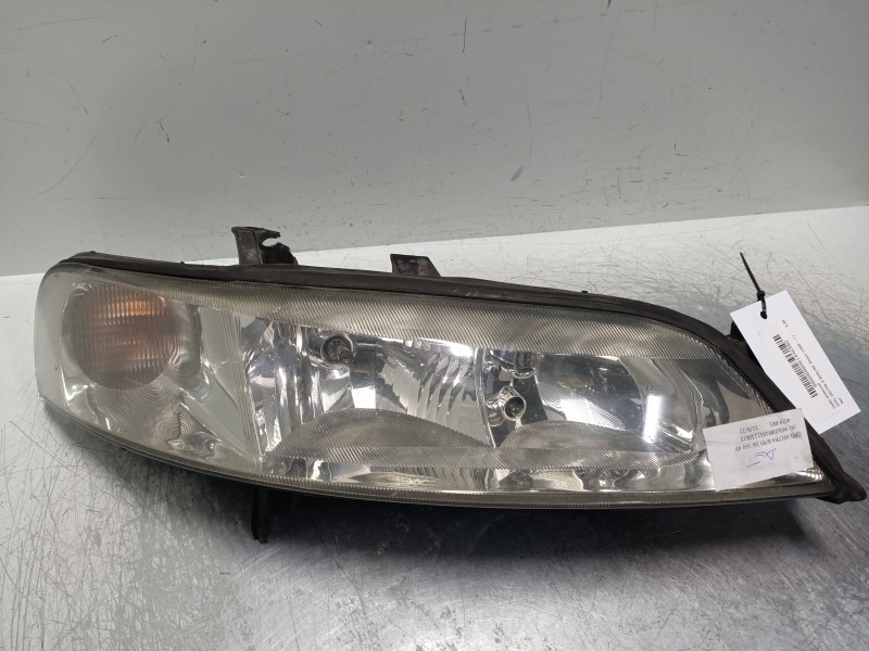 Recambio de faro derecho para opel vectra b berlina básico (1999) referencia OEM IAM   
