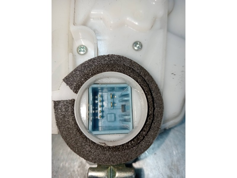 Recambio de motor cierre centralizado delantero izquierdo para honda civic berlina 5 (fk) 2.2 ctdi referencia OEM IAM 72151AMGG0