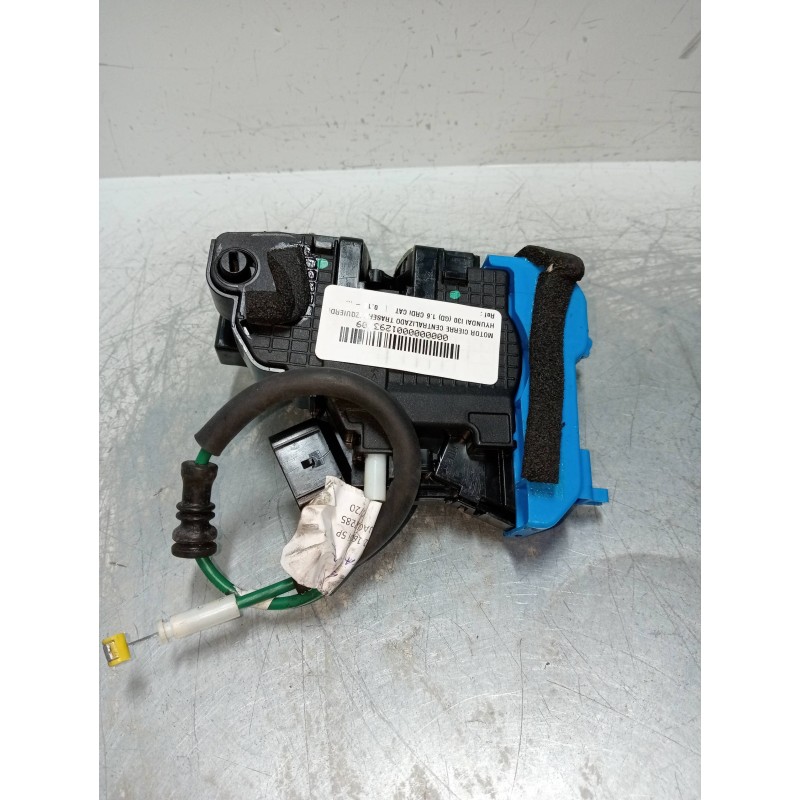 Recambio de motor cierre centralizado trasero izquierdo para hyundai i30 (gd) 1.6 crdi cat referencia OEM IAM 81410A6100  5P