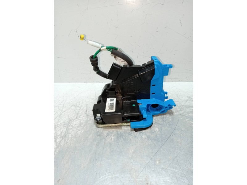 Recambio de motor cierre centralizado trasero izquierdo para hyundai i30 (gd) 1.6 crdi cat referencia OEM IAM 81410A6100  5P