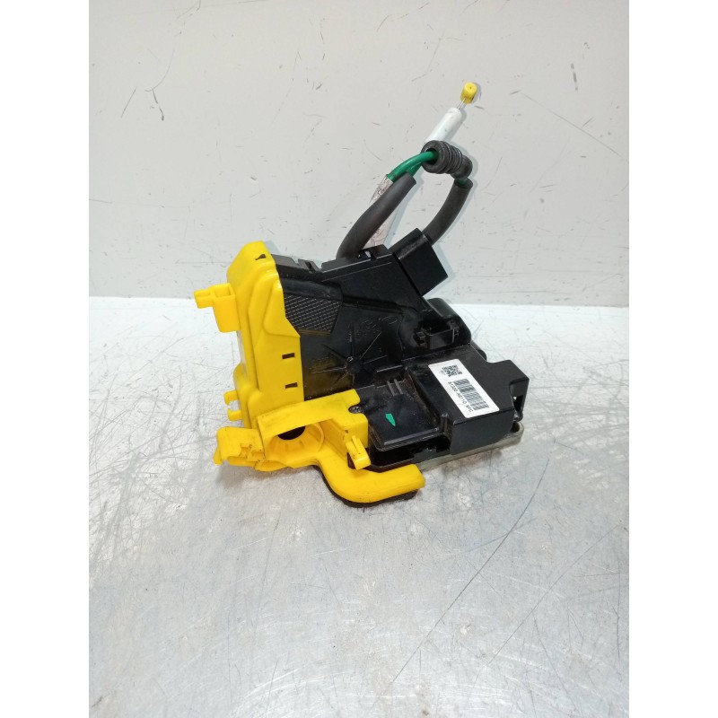 Recambio de motor cierre centralizado delantero derecho para hyundai i30 (gd) 1.6 crdi cat referencia OEM IAM 81320A6110  5P