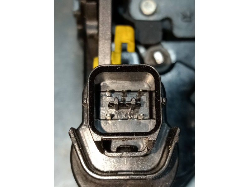 Recambio de motor cierre centralizado delantero derecho para hyundai getz (tb) 1.1 referencia OEM IAM   3P