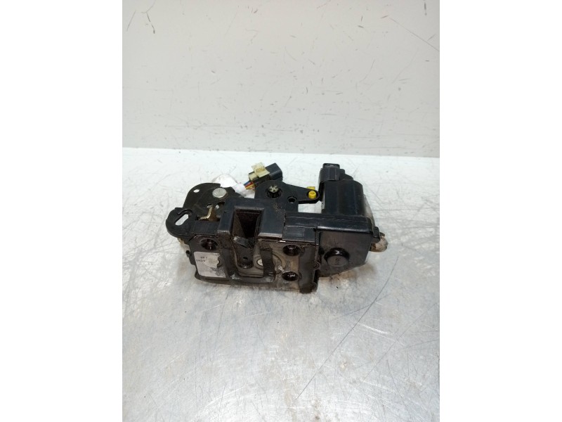 Recambio de motor cierre centralizado delantero derecho para hyundai getz (tb) 1.1 básico referencia OEM IAM   5P