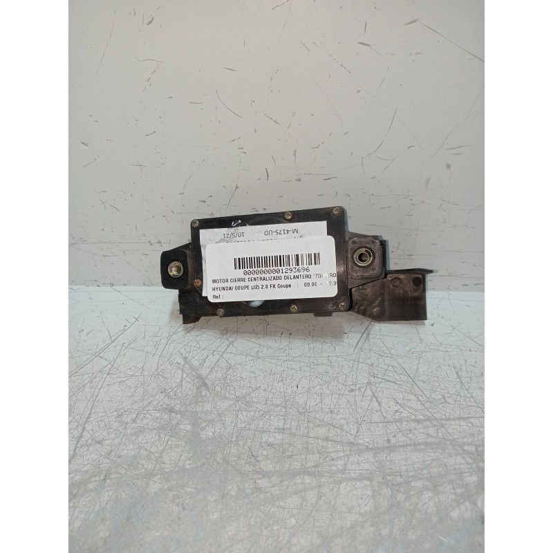 Recambio de motor cierre centralizado delantero izquierdo para hyundai coupe (j2) 2.0 fx coupe referencia OEM IAM 9575027000  3P