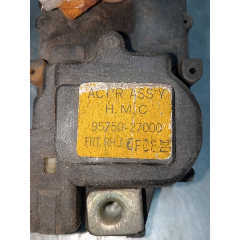 Recambio de motor cierre centralizado delantero izquierdo para hyundai coupe (j2) 2.0 fx coupe referencia OEM IAM 9575027000  3P