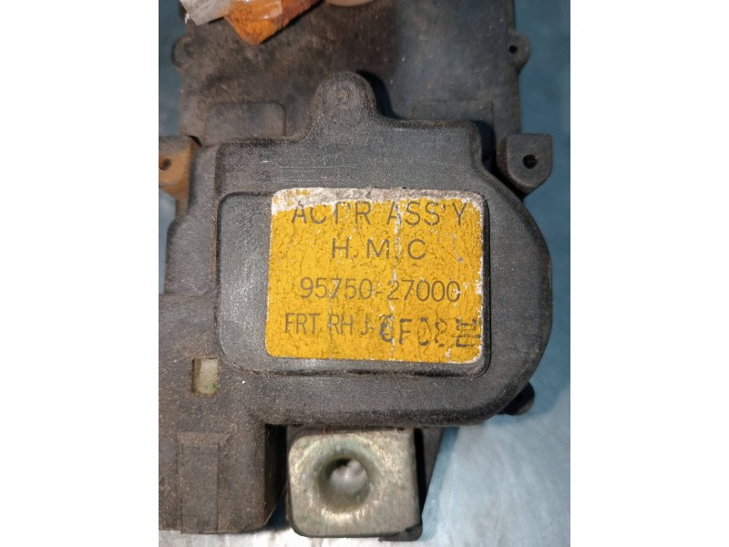 Recambio de motor cierre centralizado delantero izquierdo para hyundai coupe (j2) 2.0 fx coupe referencia OEM IAM 9575027000  3P