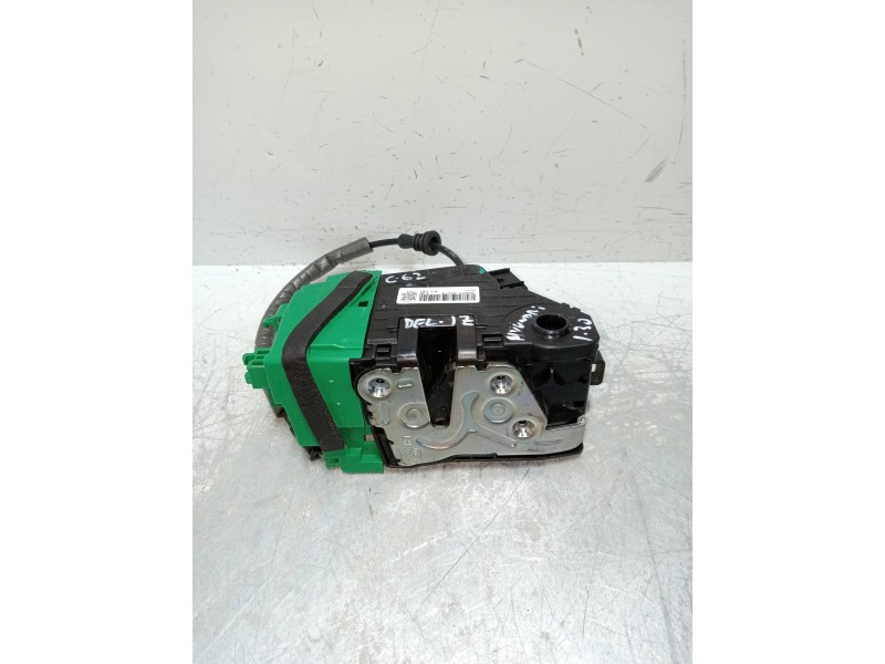 Recambio de motor cierre centralizado delantero izquierdo para hyundai i30 fastback referencia OEM IAM 81310G3040 A045035 5P