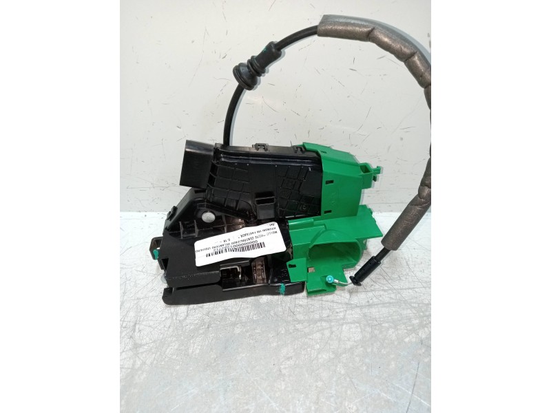 Recambio de motor cierre centralizado delantero izquierdo para hyundai i30 fastback referencia OEM IAM 81310G3040 A045035 5P