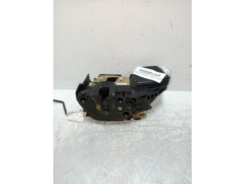 Recambio de motor cierre centralizado delantero izquierdo para hyundai matrix (fc) 1.6 gls referencia OEM IAM   5P
