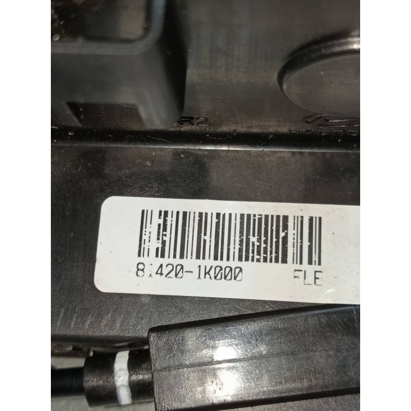 Recambio de motor cierre centralizado trasero derecho para hyundai ix20 1.4 cat referencia OEM IAM 814201K000  5P