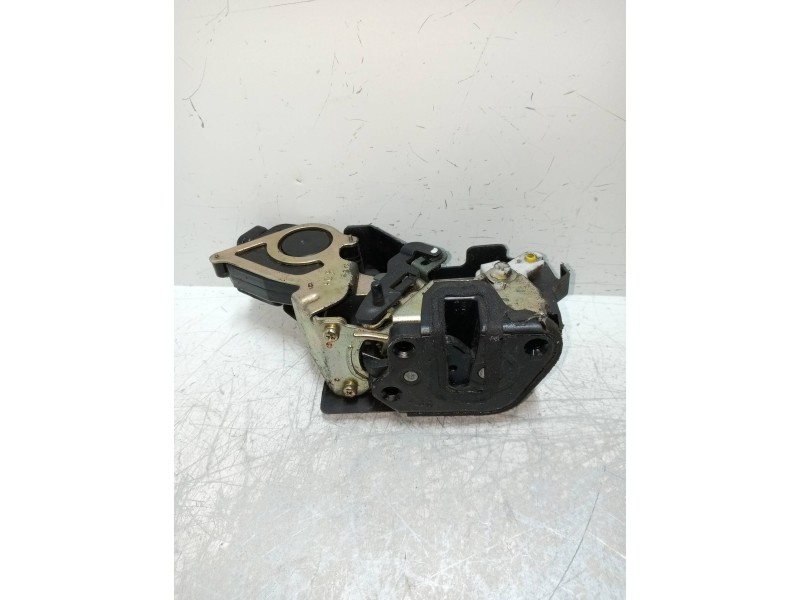 Recambio de motor cierre centralizado trasero derecho para hyundai matrix (fc) 1.5 crdi gls referencia OEM IAM   5P