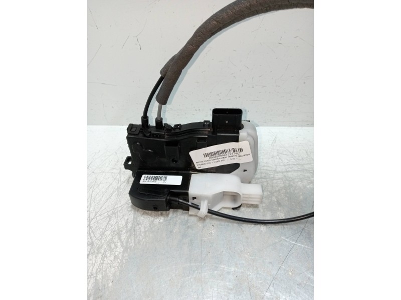 Recambio de motor cierre centralizado trasero izquierdo para hyundai ix35 1.7 crdi cat referencia OEM IAM 814102Y010  5P