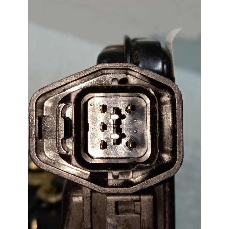 Recambio de motor cierre centralizado delantero derecho para hyundai santa fe (sm) 2.0 crdi cat referencia OEM IAM   5P