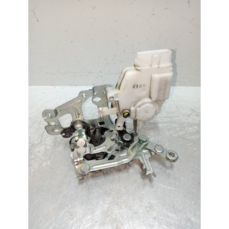 Recambio de motor cierre centralizado delantero derecho para kia carens (un) 2.0 crdi referencia OEM IAM   5P