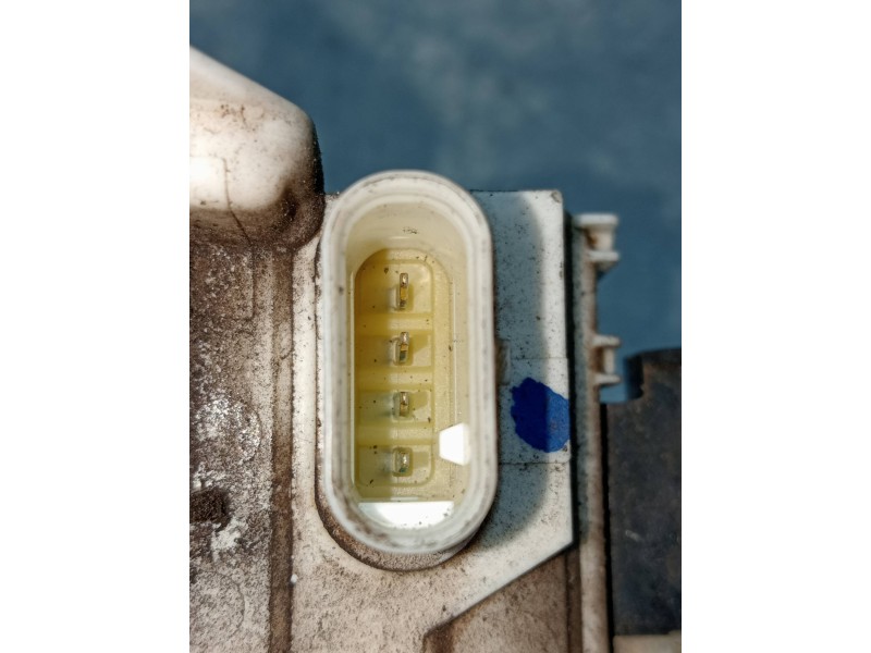 Recambio de motor cierre centralizado trasero izquierdo para jeep compass 2.4 16v cat referencia OEM IAM 04589415AD  5P