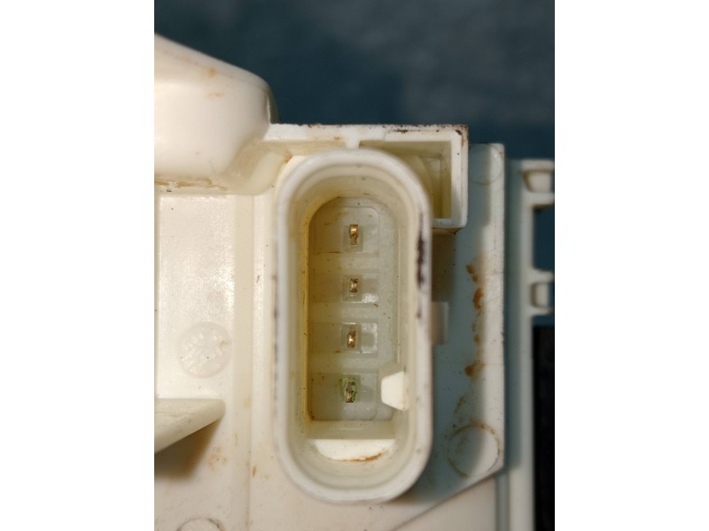 Recambio de motor cierre centralizado trasero izquierdo para jeep gr.cherokee (wk) 3.0 crd limited referencia OEM IAM P04589923A