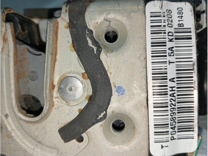 Recambio de motor cierre centralizado trasero derecho para jeep gr.cherokee (wk) 3.0 crd limited referencia OEM IAM 004589922AH 