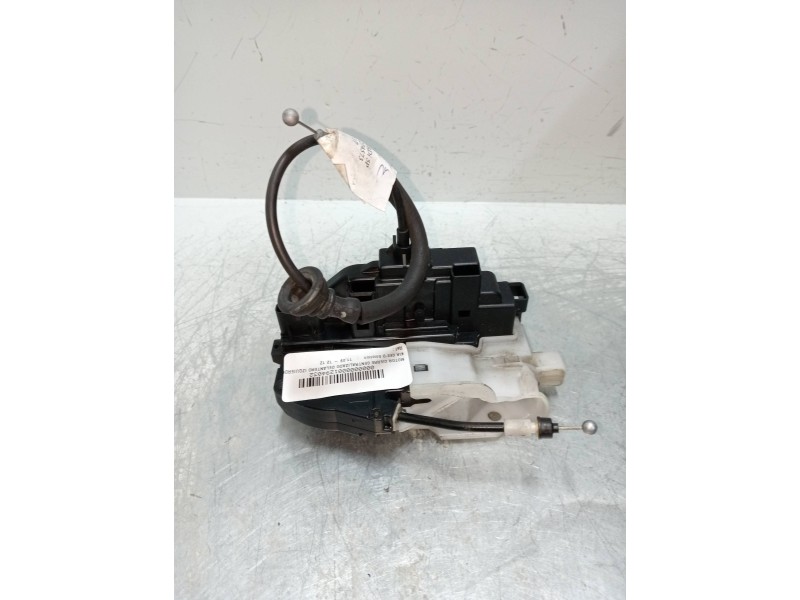 Recambio de motor cierre centralizado delantero izquierdo para kia cee´d emotion referencia OEM IAM  5P 5P