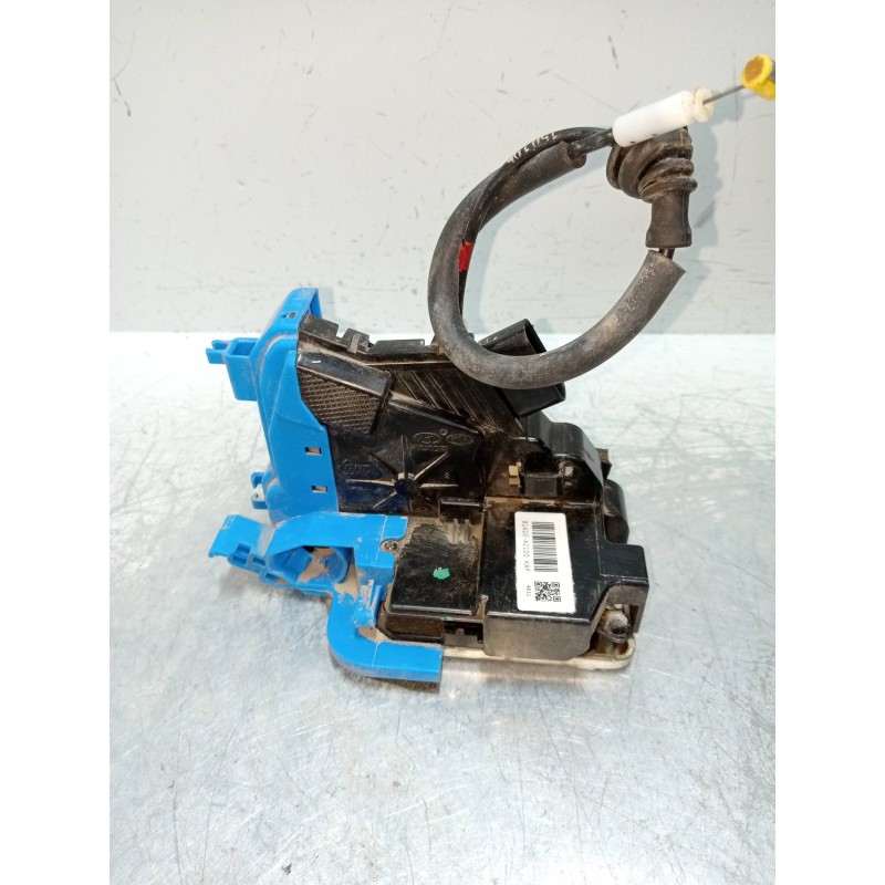 Recambio de motor cierre centralizado trasero derecho para kia cee´d 1.6 crdi cat referencia OEM IAM 81420A2100  5P