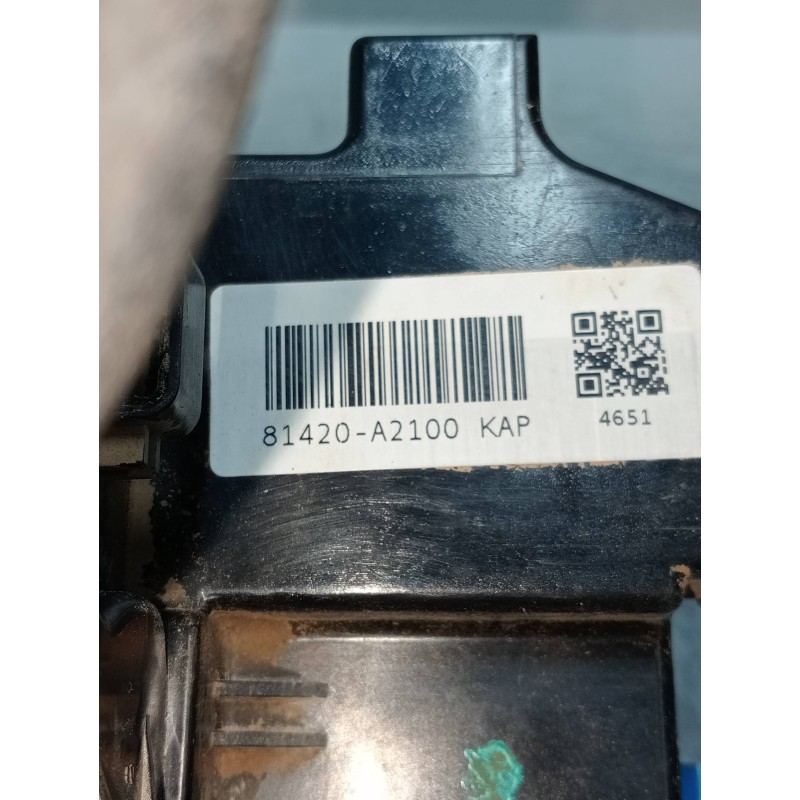 Recambio de motor cierre centralizado trasero derecho para kia cee´d 1.6 crdi cat referencia OEM IAM 81420A2100  5P