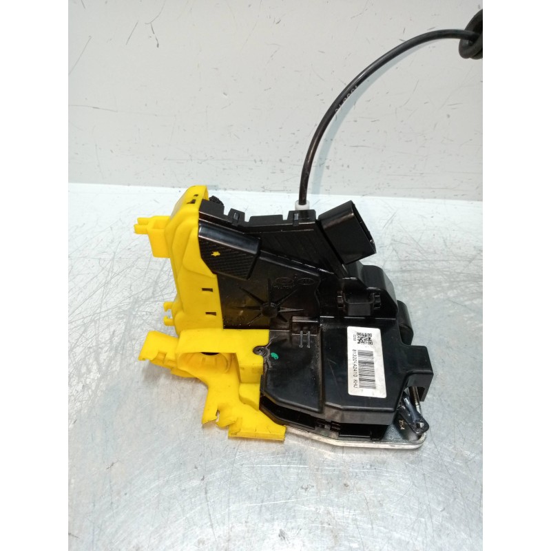 Recambio de motor cierre centralizado delantero derecho para kia cee´d drive referencia OEM IAM 81320A2410  5P