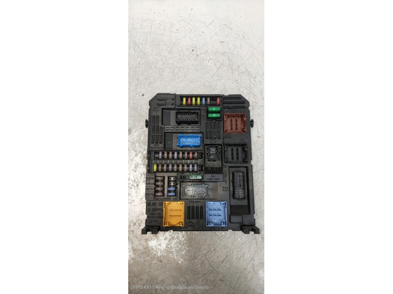 Recambio de caja reles / fusibles para toyota proace verso compact shuttle referencia OEM IAM 9819851280 BSIEL3CEM00 28531931 