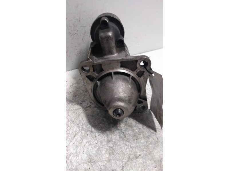 Recambio de motor arranque para ford sierra berlina 2.0 cat referencia OEM IAM 0001108110 10005821241 BOSCH