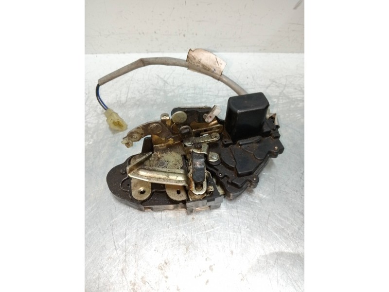 Recambio de motor cierre centralizado trasero derecho para kia shuma 1.5 cat referencia OEM IAM   5P