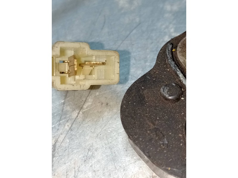 Recambio de motor cierre centralizado trasero derecho para kia shuma 1.5 cat referencia OEM IAM   5P