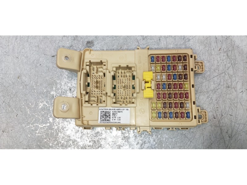Recambio de caja reles / fusibles para kia rio (yb) 1.2 cat referencia OEM IAM   