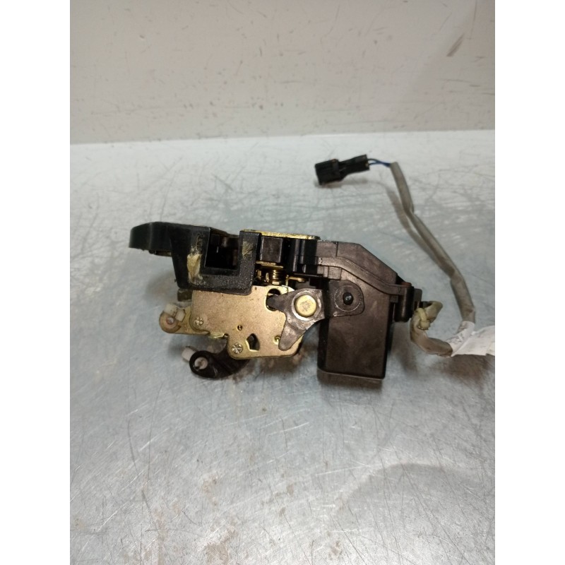 Recambio de motor cierre centralizado trasero derecho para kia shuma ii 1.6 ls berlina portón referencia OEM IAM   5P