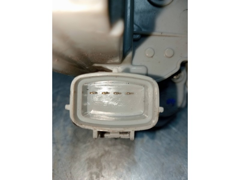 Recambio de motor cierre centralizado trasero derecho para lancia delta (181) 1.6 jtd 16v cat referencia OEM IAM 518785550  5P